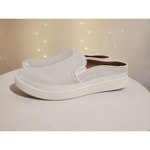 Vionic White Slip-On Sneakers